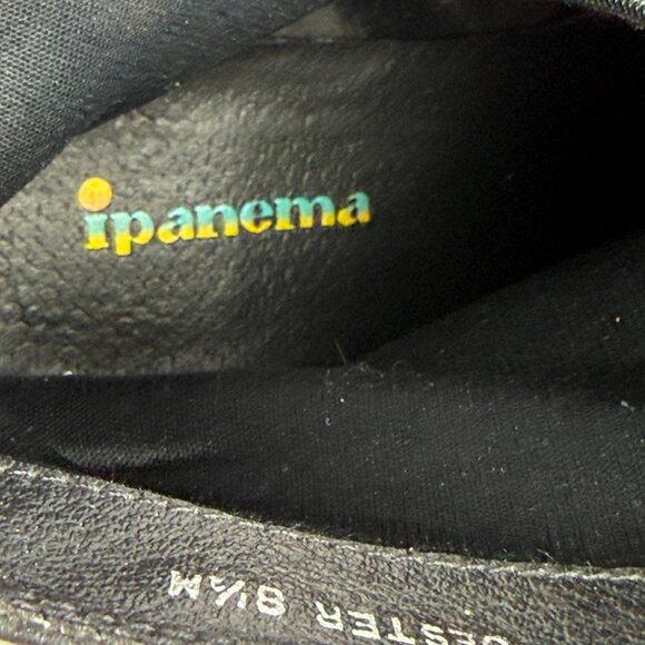 Ipanema Jester Black Leather Block Heel Ankle Boots 8.5M Minimalist Booties - Picture 11 of 12